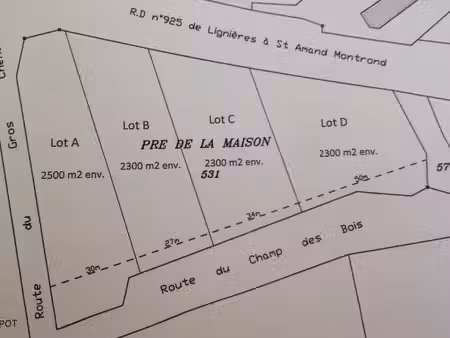 terrain 2300 m² nozières