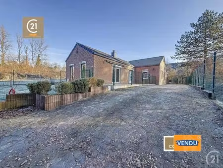accueil en vente à allée des roses 28/a  neuville  belgique | century 21®