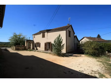 vente maison 6 pièces 139 m² à saint-léon-sur-vézère (24290)  157 500 €