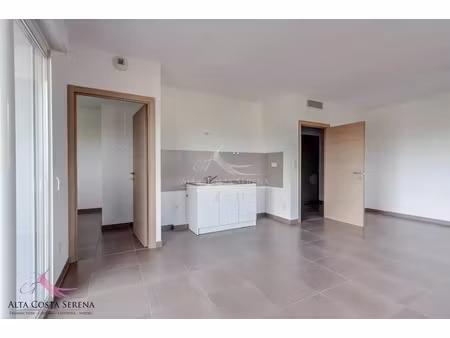 vente appartement 2 pièces 47.68 m² à ghisonaccia (20240)  170 000 €