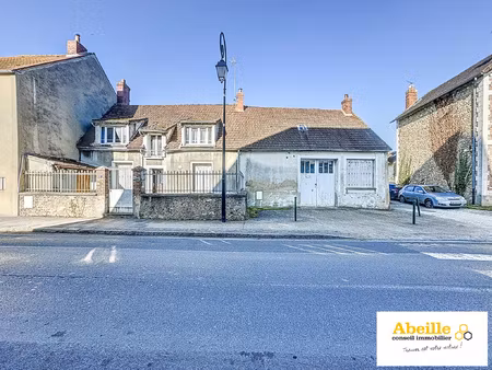 ensemble immobilier offrant une maison de 90 m2 hab. grange