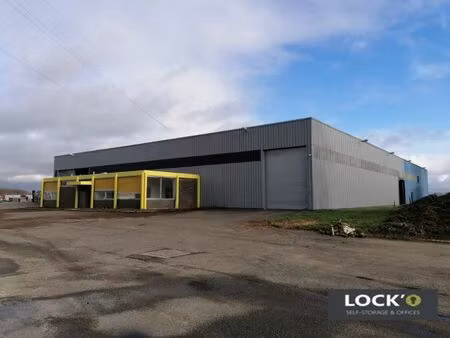 entrepot lock'o pieton 365 m²