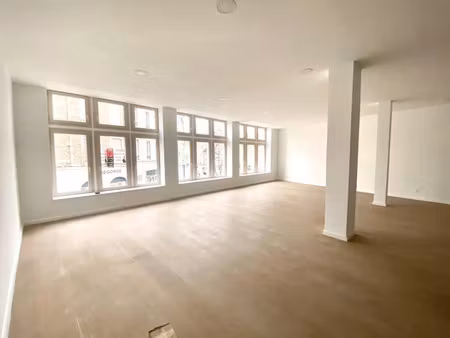 location locaux professionnels 3 pièces 148 m² à beaune (21200)  2 500 €