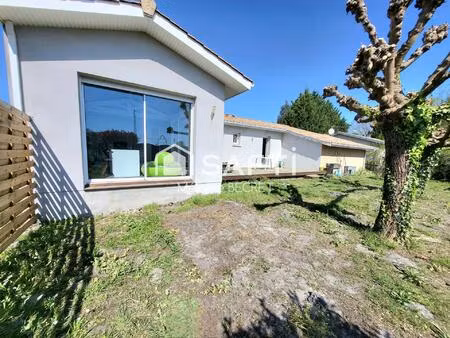 maison familiale 5 chambres de plain- pied- 164 m² avec jardin