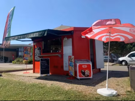 kiosque à pizza + fdc à vendre - emplacement stratégique - pizzeria