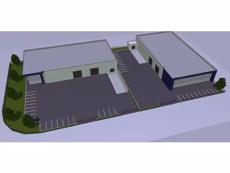 location commerce 1640 m² à parçay-meslay (37210)