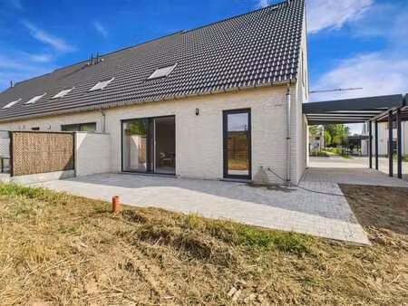 nouvelle construction prête à être occupée
