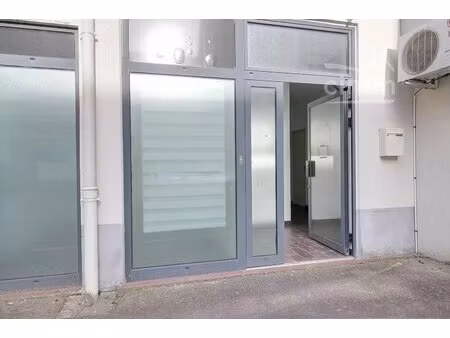 local commercial ballan-miré centre