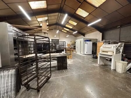 vente commerce 7 pièces 150 m² comps-sur-artuby (83840)