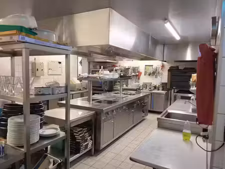 vente locaux professionnels 0 pièces 340 m² à saint-péray (07130)  305 000 €