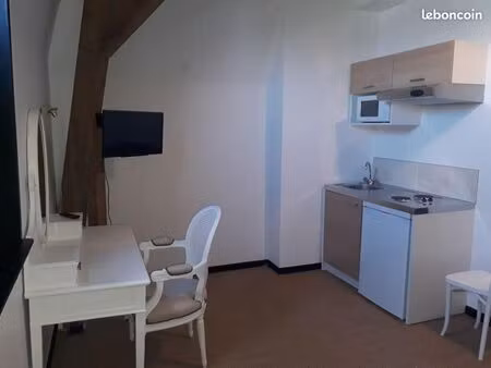 location appartement 1 pièce 25 m² à roubaix (59100)