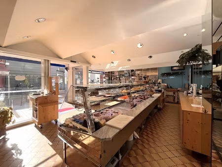 fonds de commerce - 180 m²