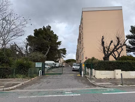 résidence la pignatelle 13012 box à la vente