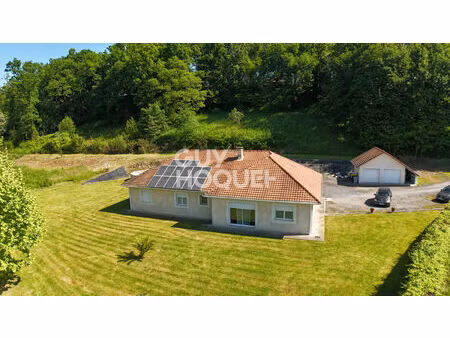 maison plain-pied 154.82 m2