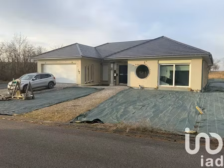 vente maison 4 pièces 131 m² à etzling (57460)  285 000 €