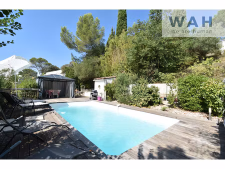 villa 10 pieces - 6 chambres - pisicne - terrain 800m2 - 348