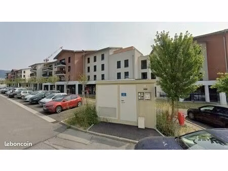 local commercial 212 m²