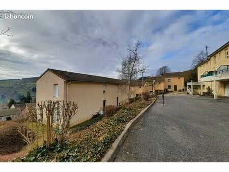 villa 4 pièces 100 m²