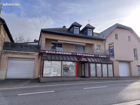 local 182 m² flavin