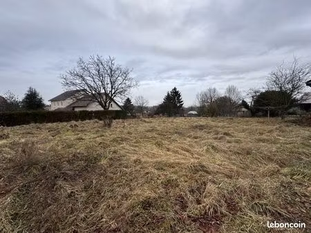 terrain 867 m² meroux moval