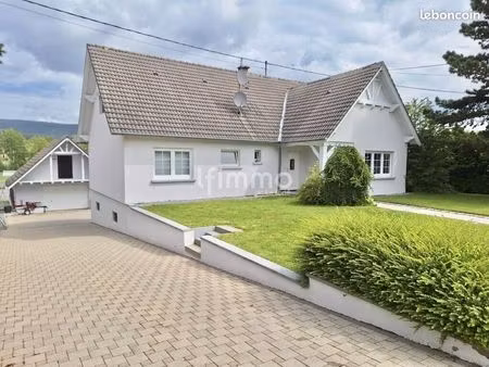 maison 6 pièces 165 m²
