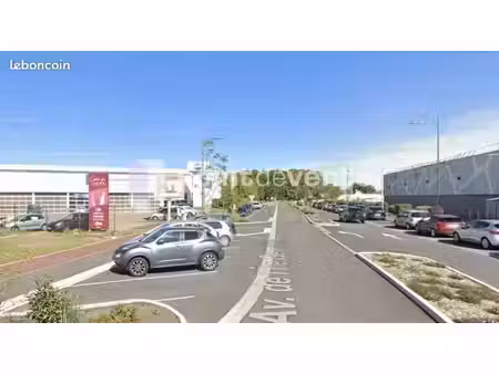 local commercial 570 m²