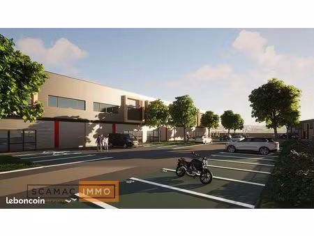 local d'activité 817 m²