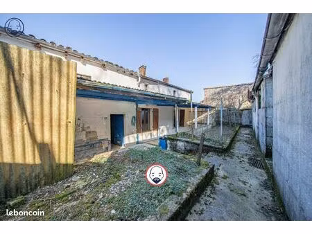 maison de village 4 pièces 170 m²