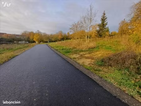 terrain 756 m² st nicolas de port