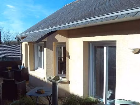 vente maison à loc-eguiner-saint-thégonnec (29410) : à vendre / 80m² loc-eguiner-saint-thé