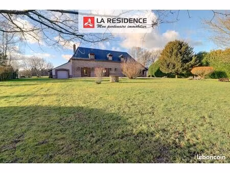 maison 8 pièces 238 m²