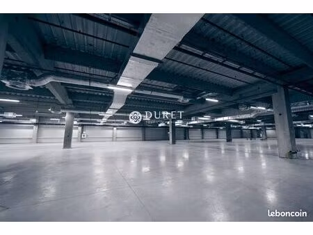 local 2703 m² essarts en bocage