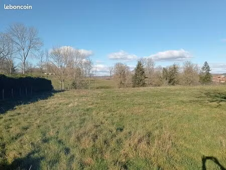 terrain 3630 m² toutry