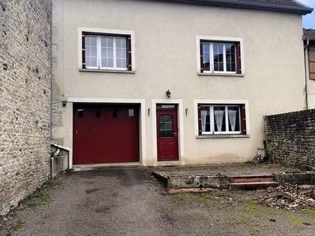 maison de village 5 pièces 140 m²