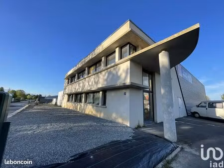 bureaux 84 m² pacé