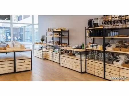 local commercial 313 m²