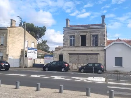 local idéalement situé pour investisseur