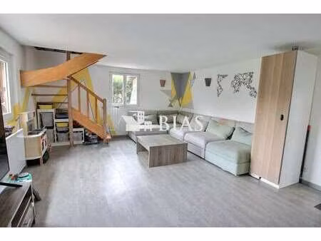 vente maison à oissel (76350) : à vendre / 116m² oissel