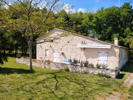 vente maison 5 pièces 174 m² à saint-michel-de-montaigne (24230)  243 000 €