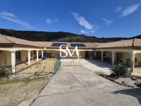 maison de 9 pièces de luxe en vente à saint-nazaire-de-ladarez  france