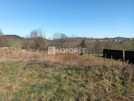 terrain constructible de 737 m2