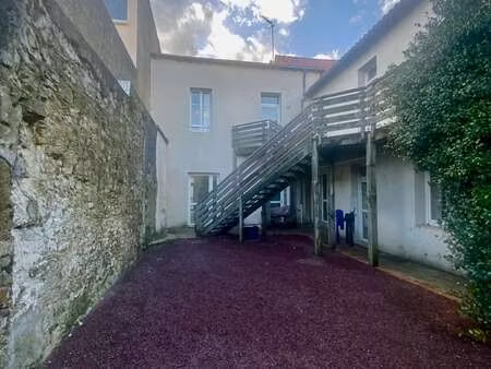 vente immeuble à la roche-sur-yon centre ville (85000) : à vendre / 365m² la roche-sur-yon