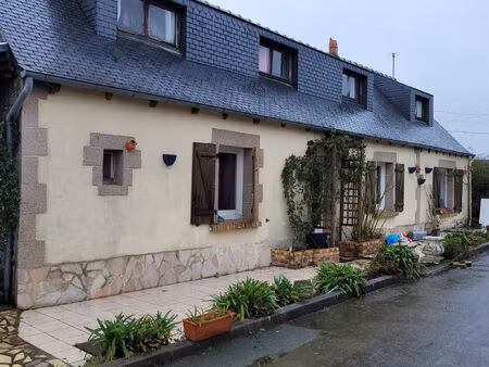 vente maison 6 pièces 110 m² ploëzal (22260)