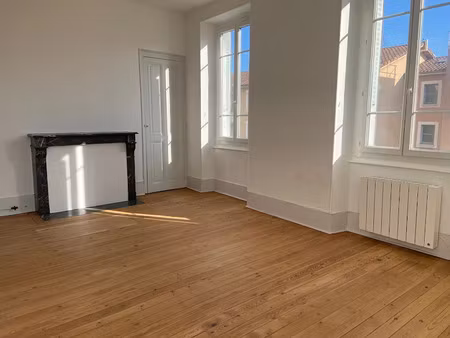location appartement 2 pièces 49.3 m² à sainte colombe (69560)  600 €