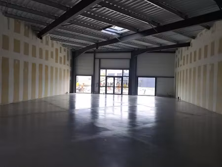 location locaux professionnels 0 pièces 250 m² à lézignan-corbières (11200)  3 460 €