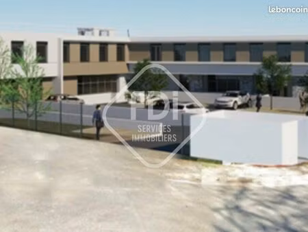 local commercial 143 m²