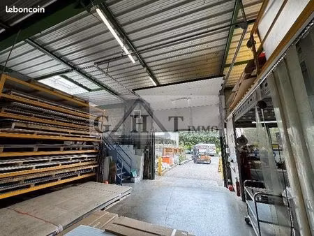 local industriel 1 147 m²