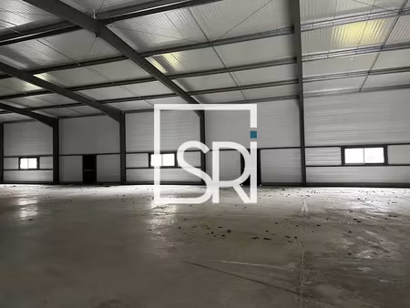 local commercial a louer