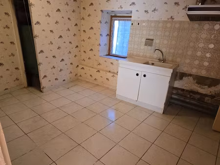 vente propriété 6 pièces 106 m² à brassac-les-mines (63570)  44 000 €