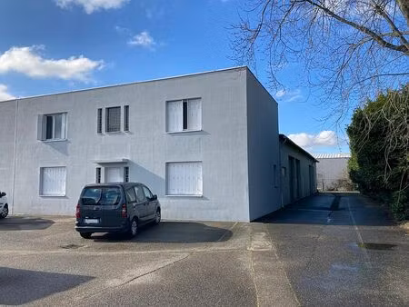 location local d'activités st symphorien d'ozon 321 m²